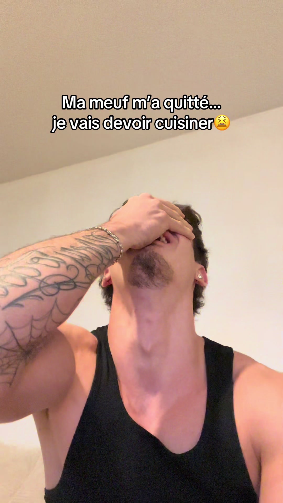 @SANTITO🕷️