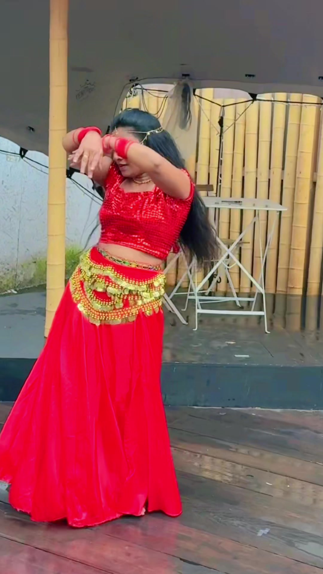 @annedeepika