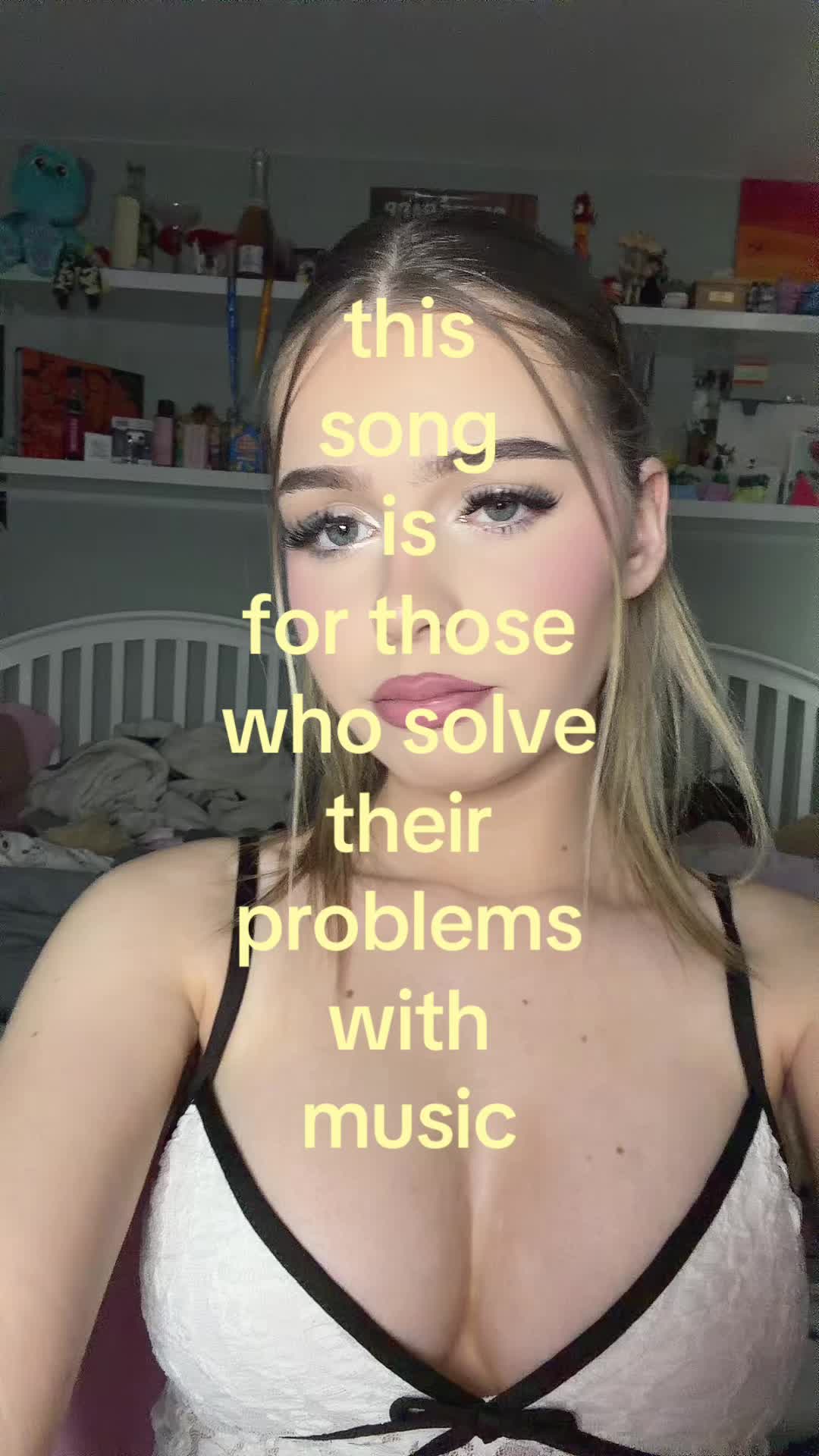 @mia