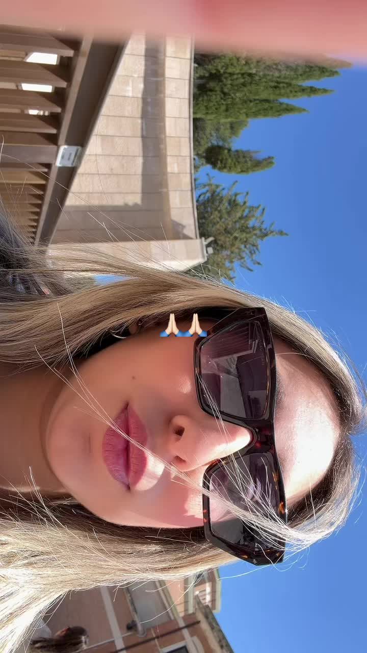 @Reb✨