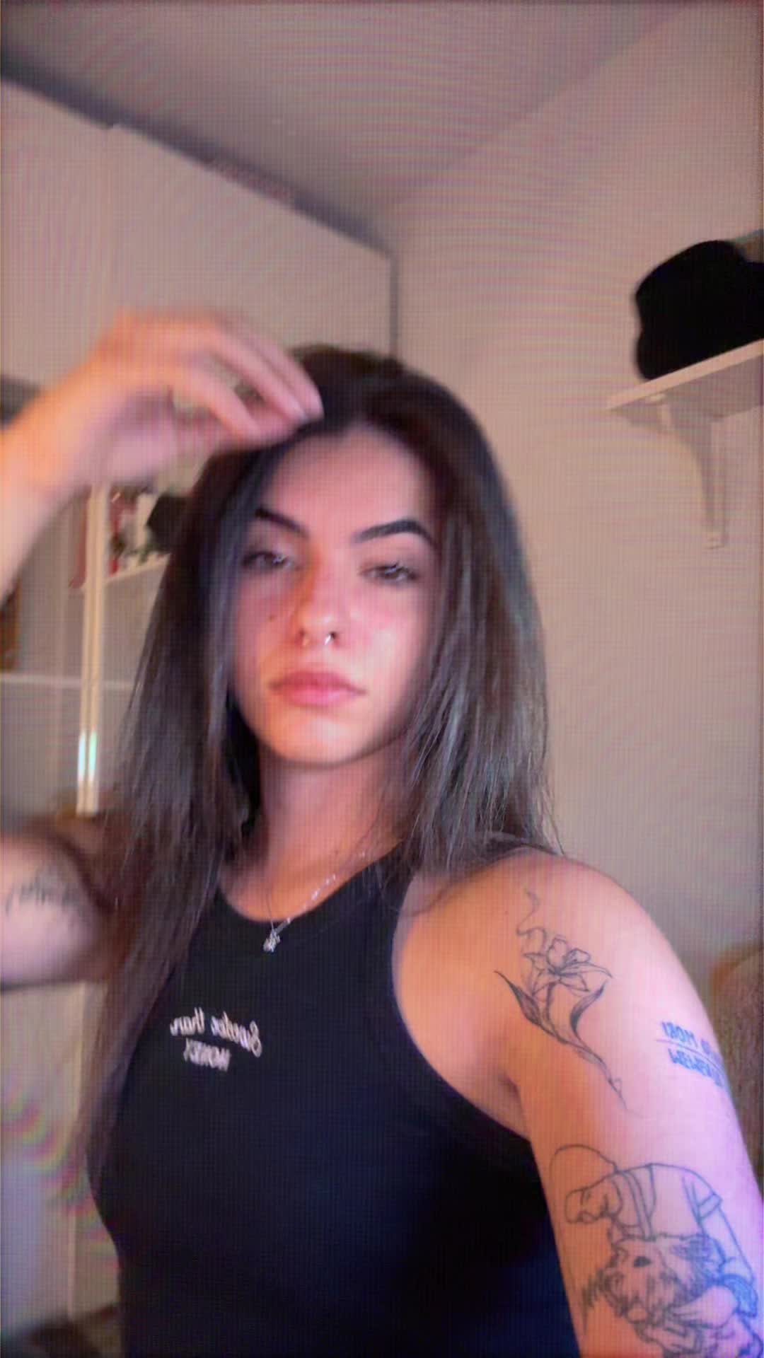 @laaurxs