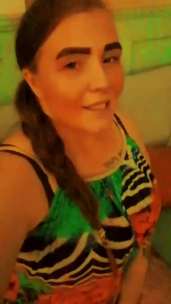 @annielizzybee1992