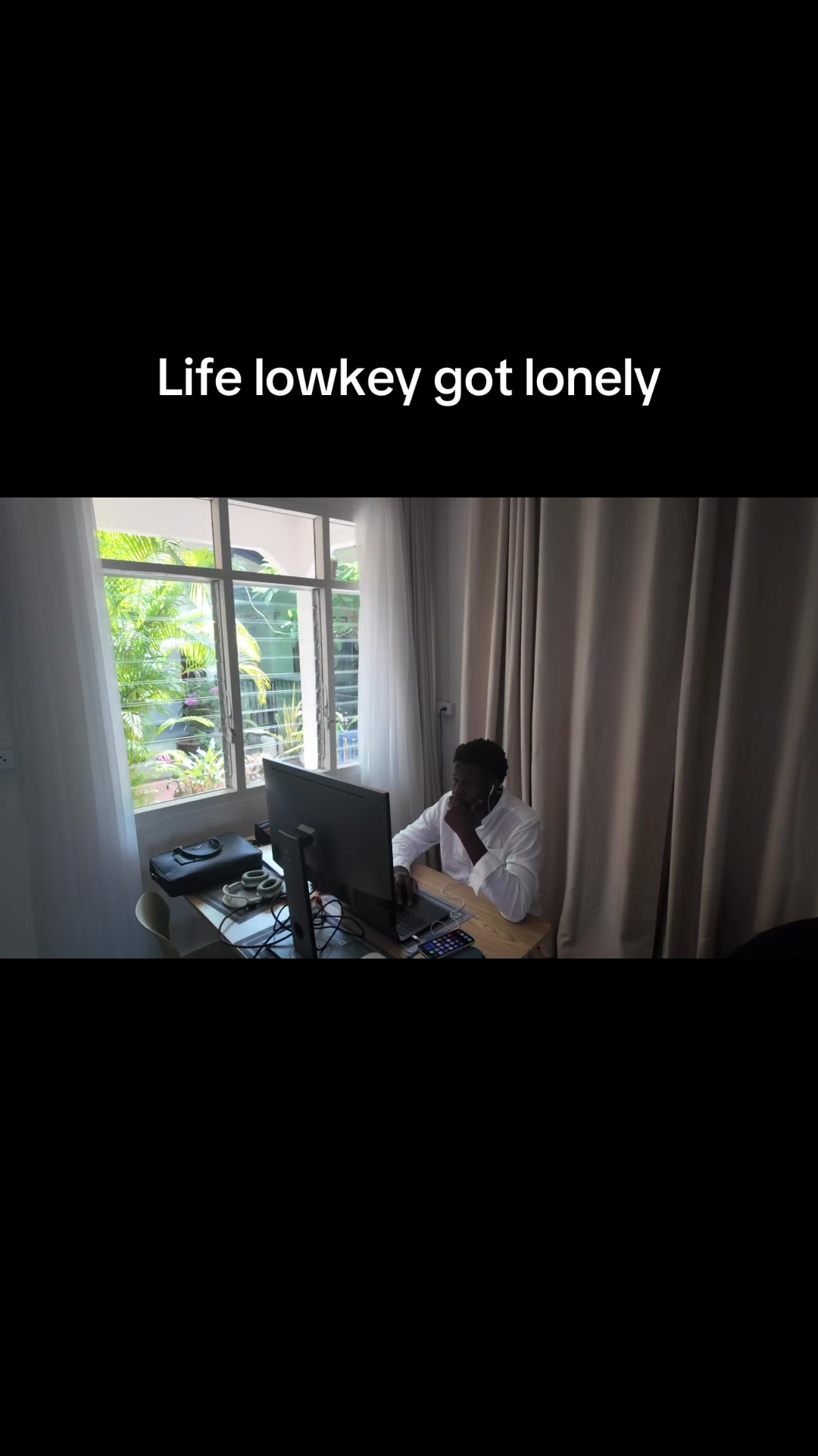 @Mo.