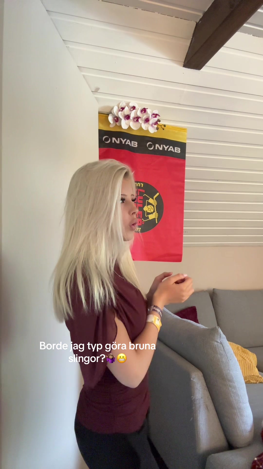 @Clara