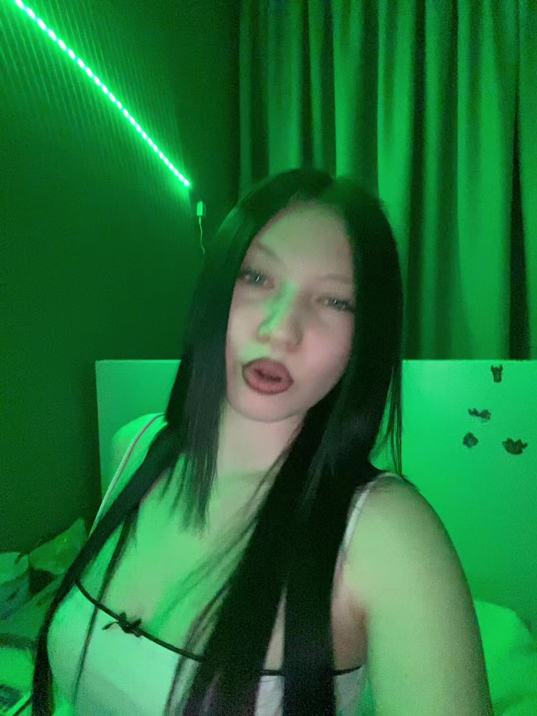 @👸🏻👸🏻