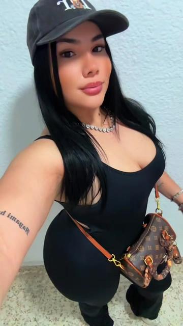 @DanielaMB🇨🇴🦈