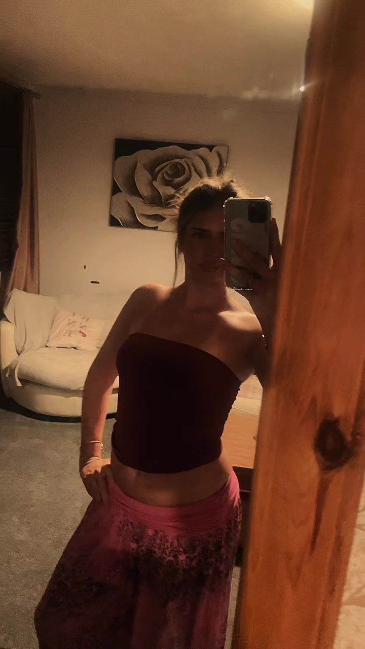 @Ella 🧃💽
