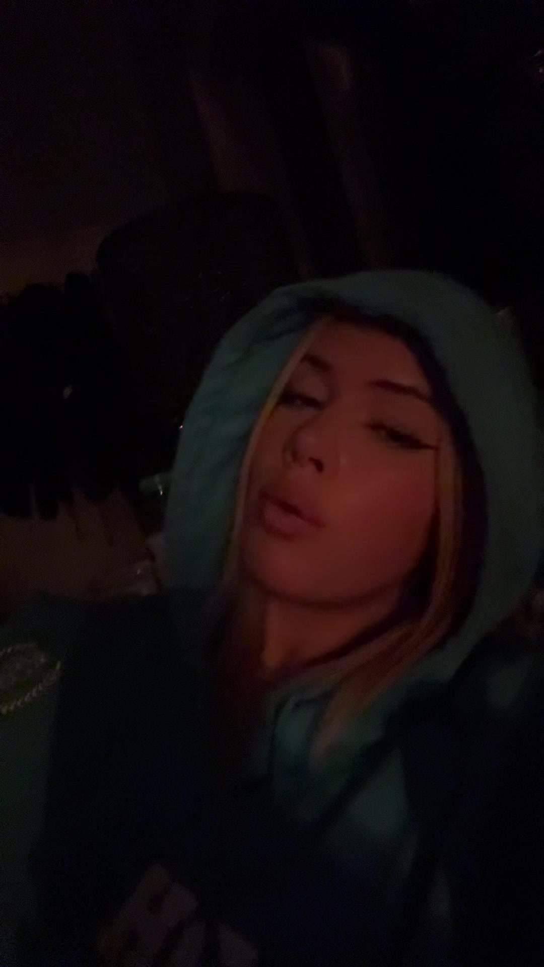 @DD 💢