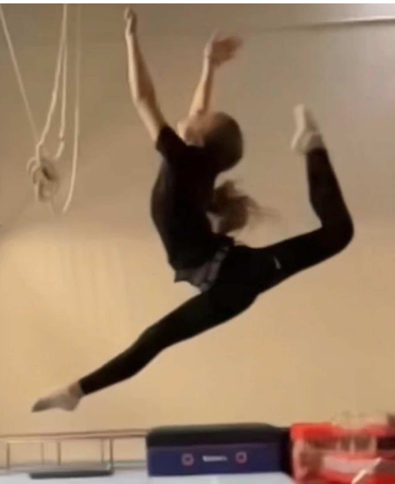 @Aerobic_girl