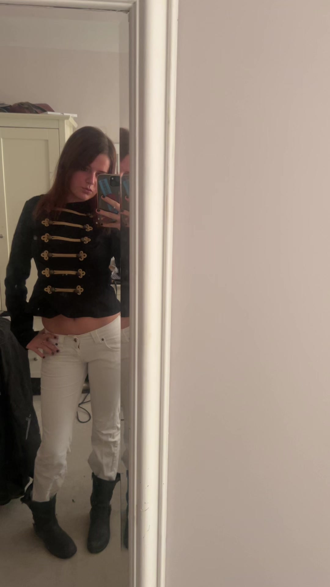 @2.hollys