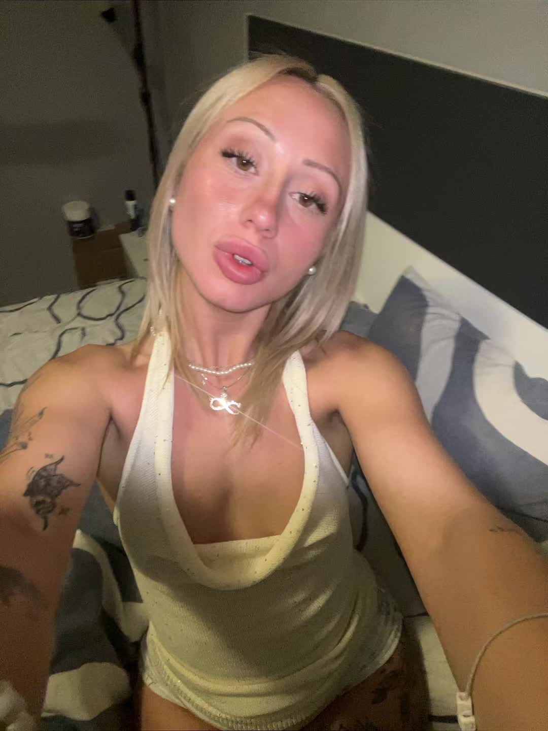 @isa 🧚🏼♀️🫧