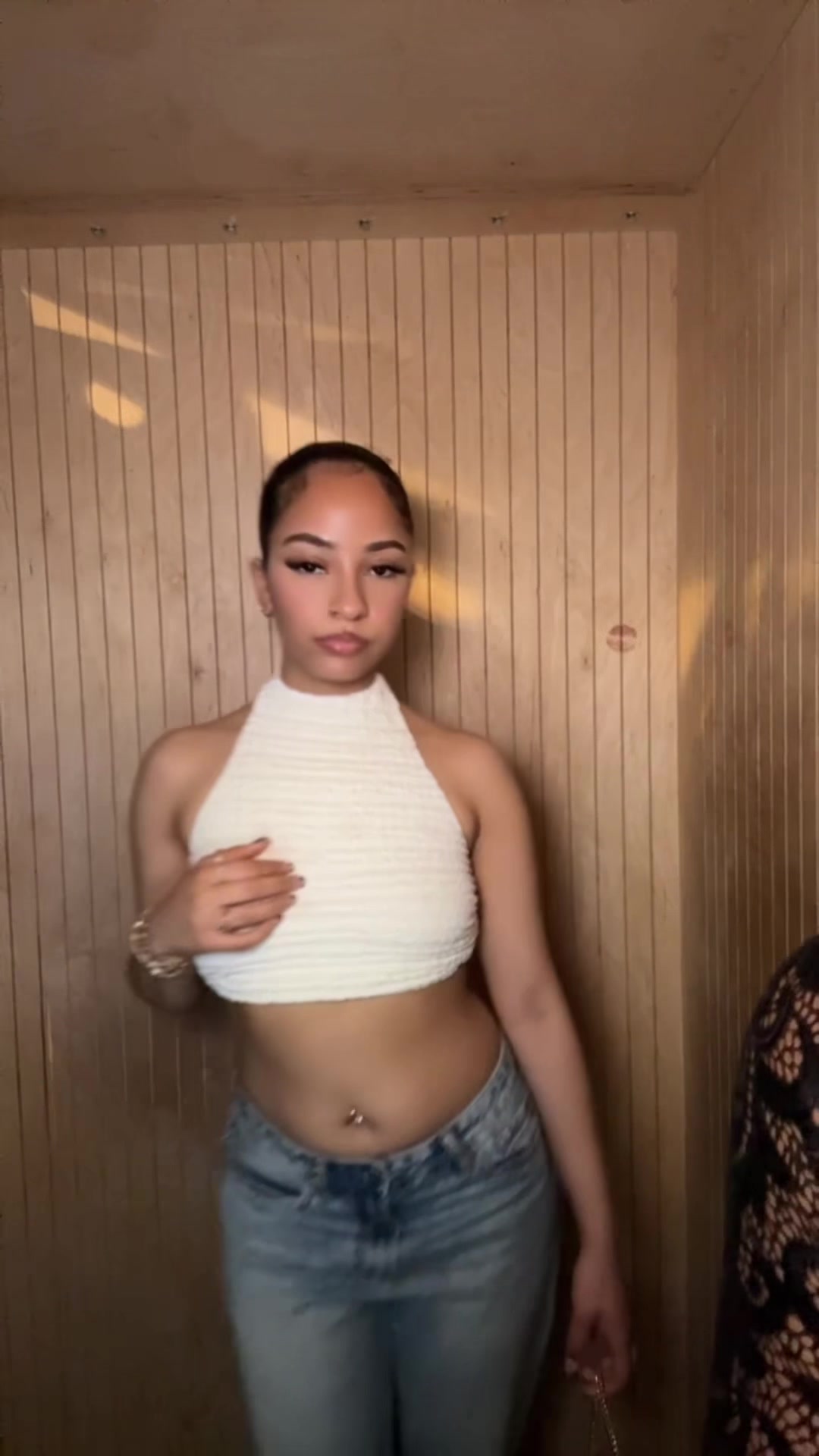 @⛈️