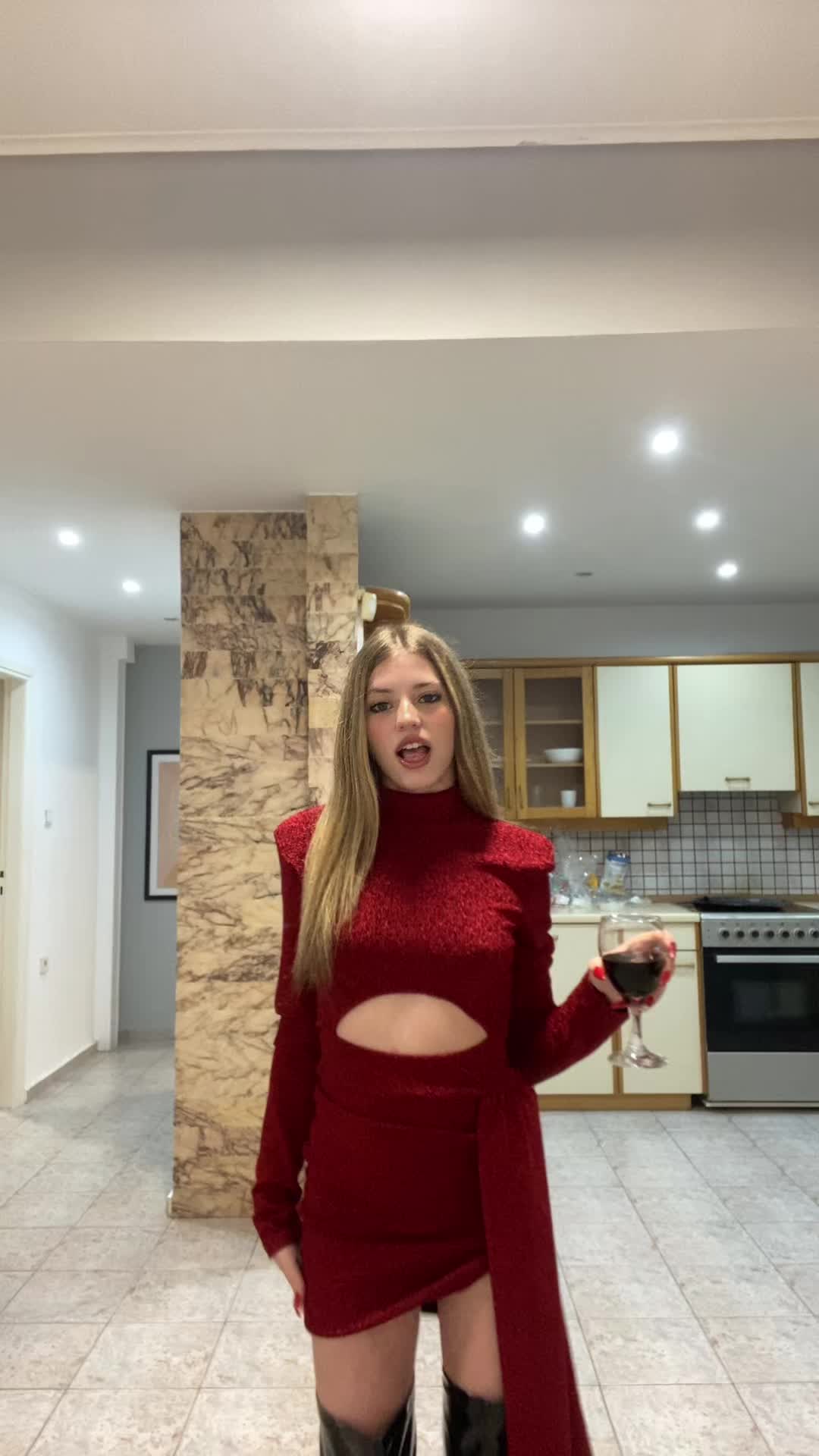 @👸🏼
