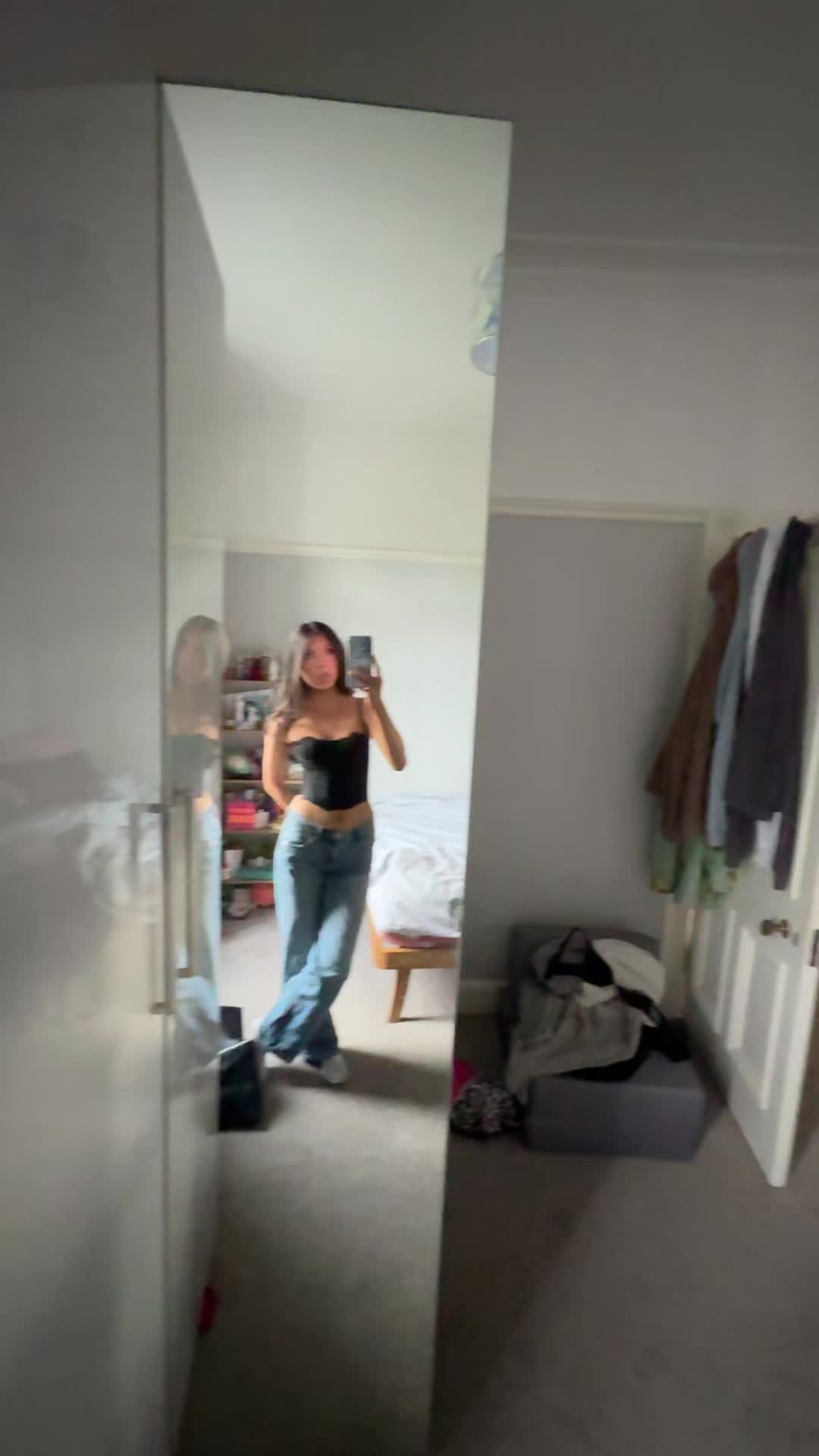 @emz