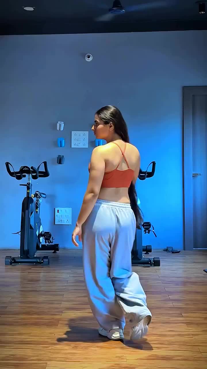 @🐥Mairaa Khan🐥