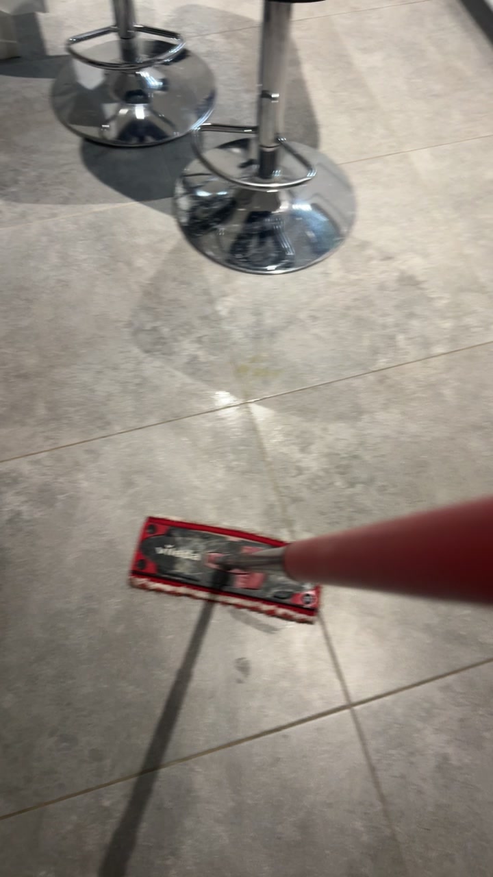 @Les aventures de JUJU