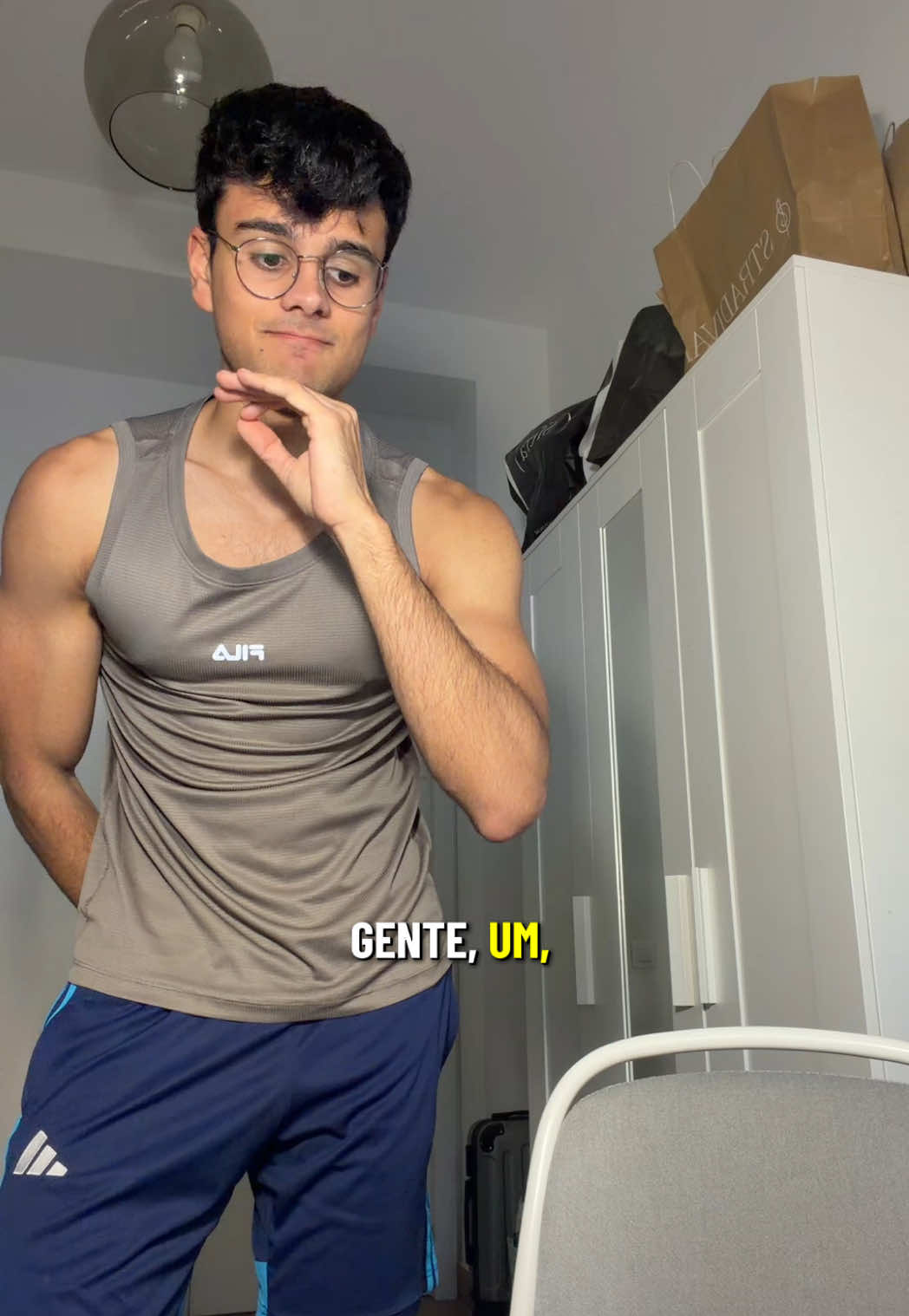@Cristian González