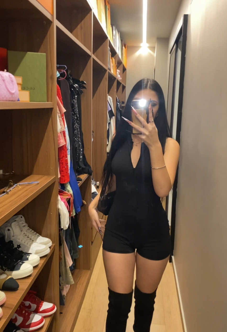 @_xaritakh