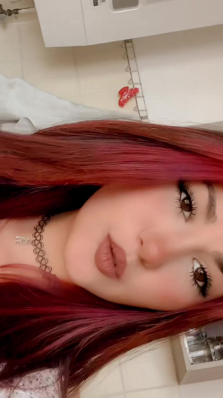 @🖤