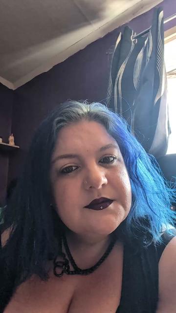 @her.majesty.of.chaos.87