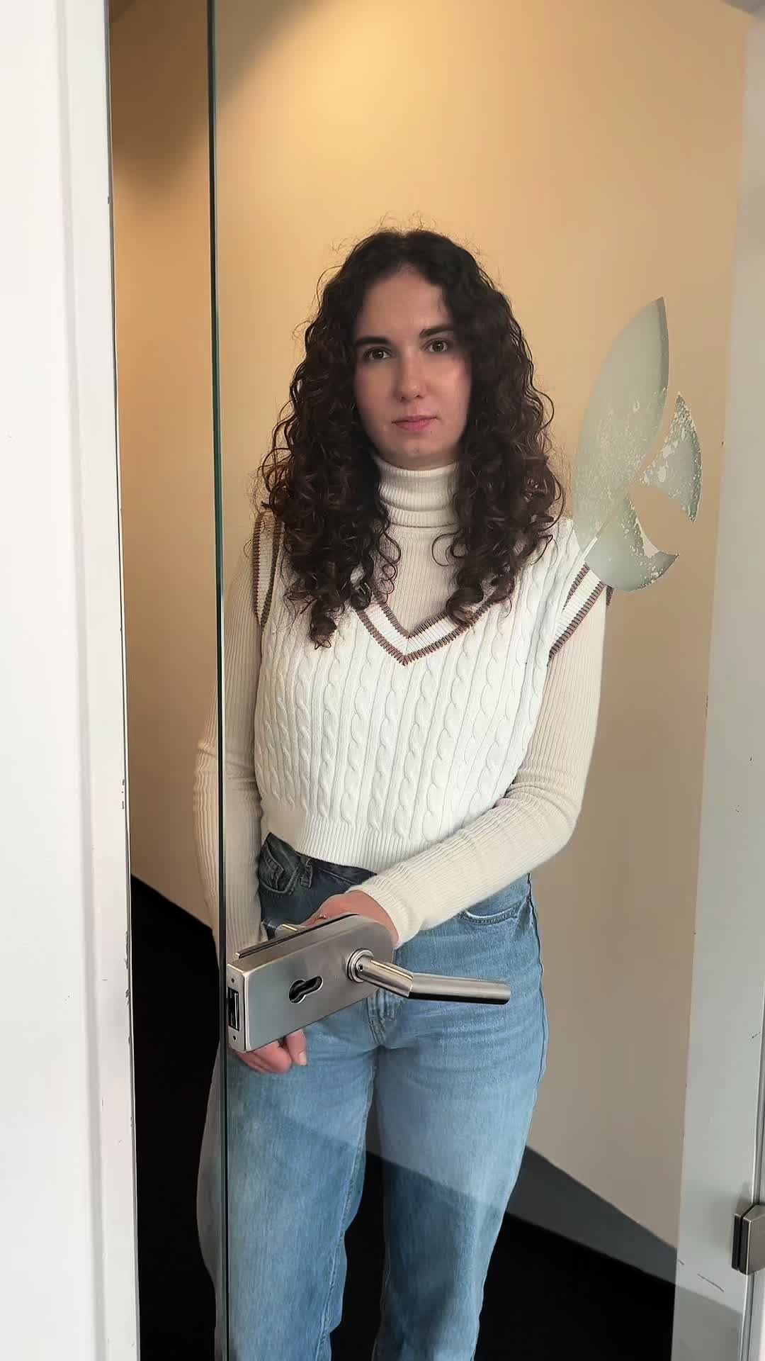 @MEDWINGCOM