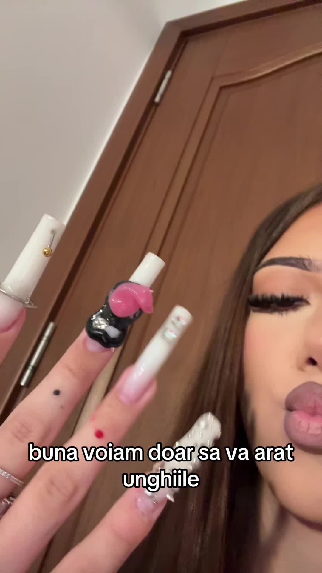 @daria unghii🫦
