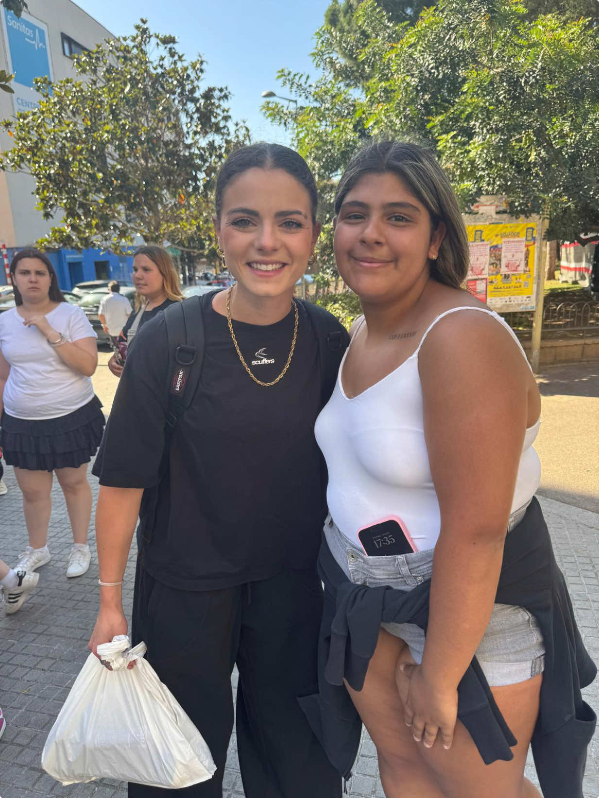 @nayara