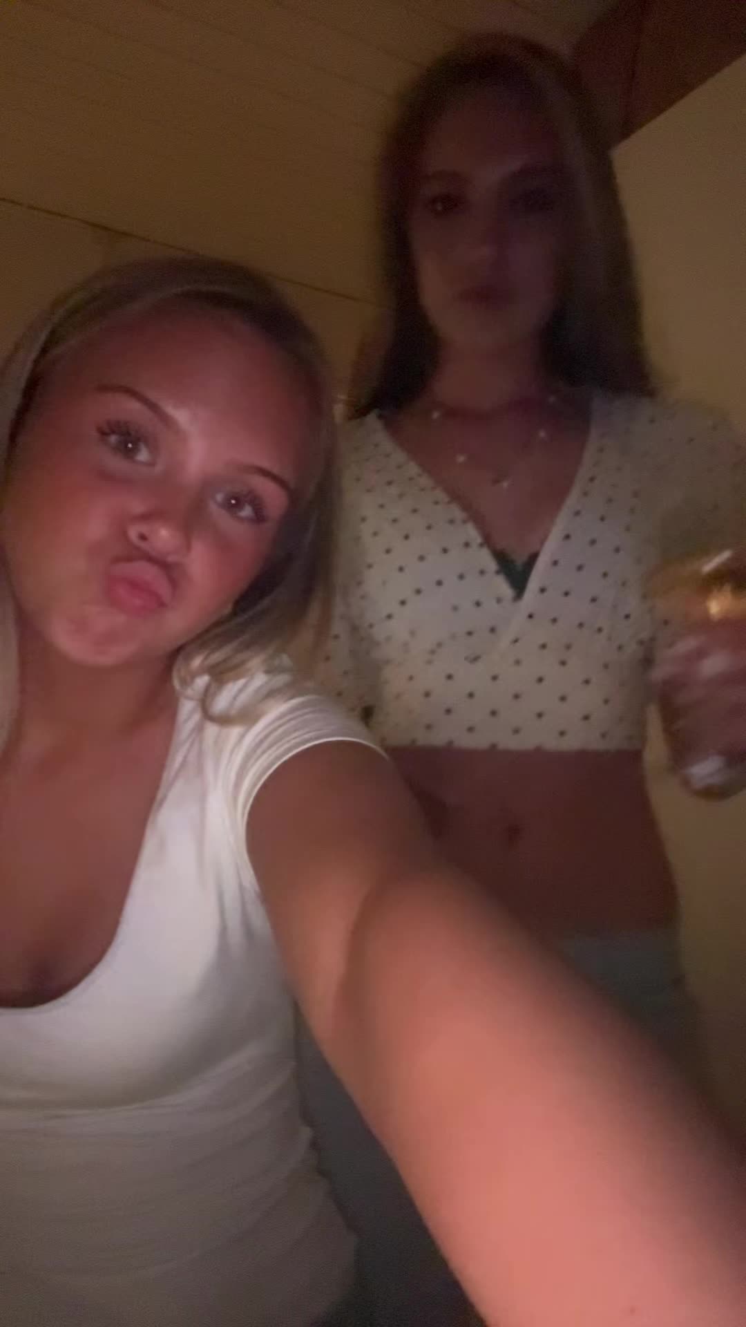 @OpheliaRipa2