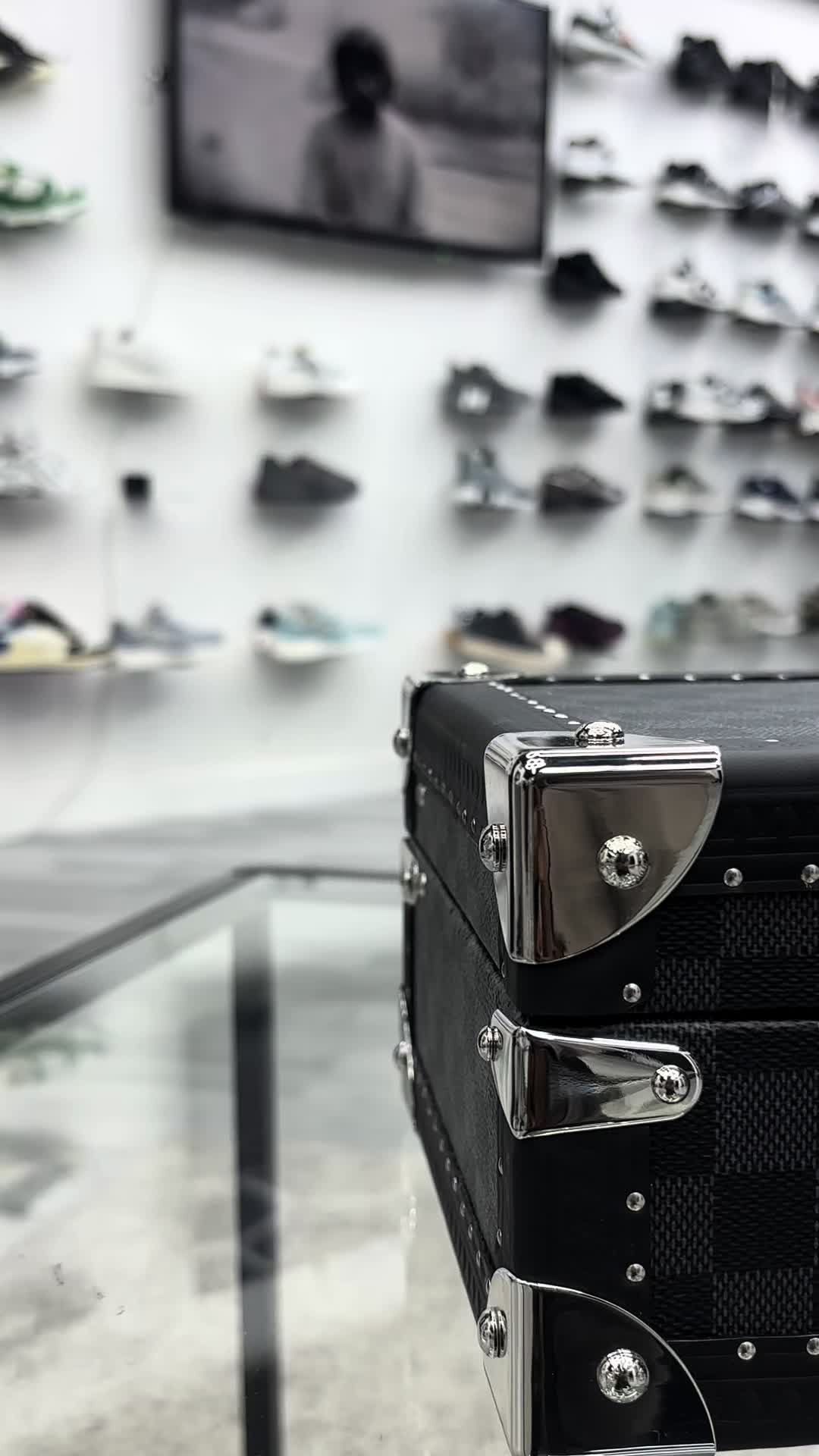 @flyhighldn