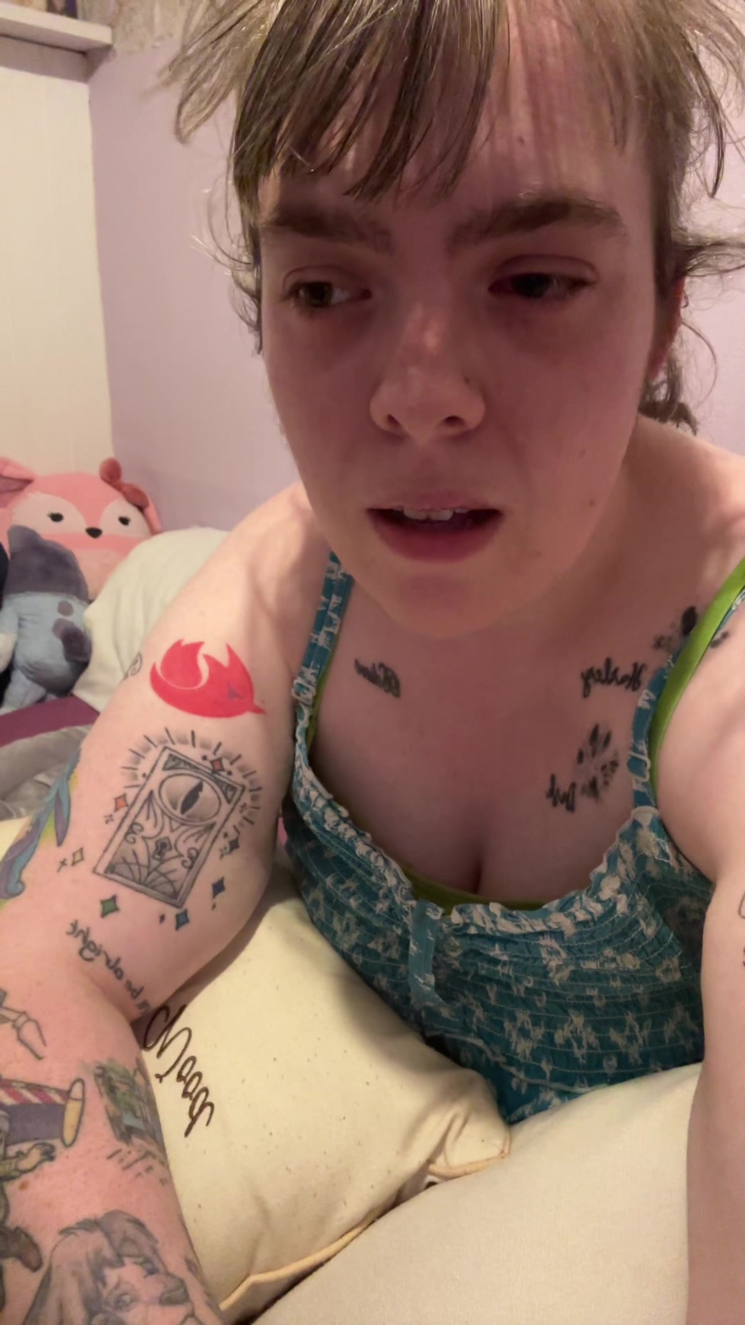 @Emꨄ