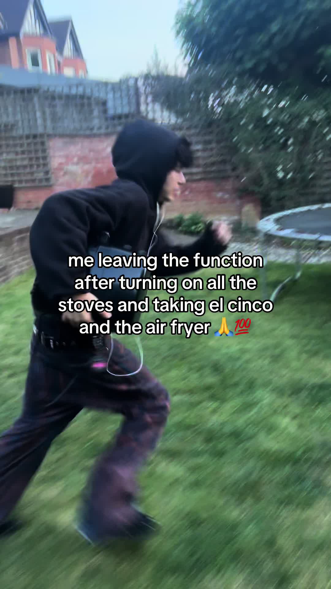@yoeloy