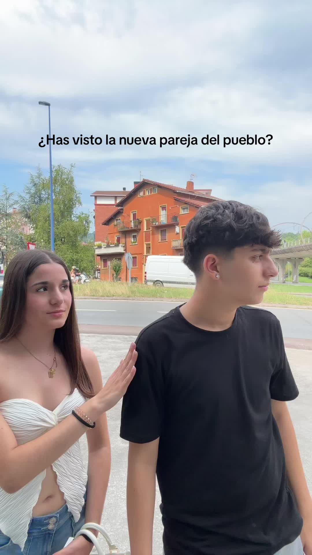 @Unax