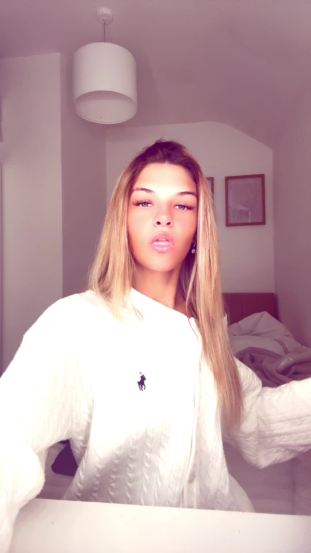 @ella-paige