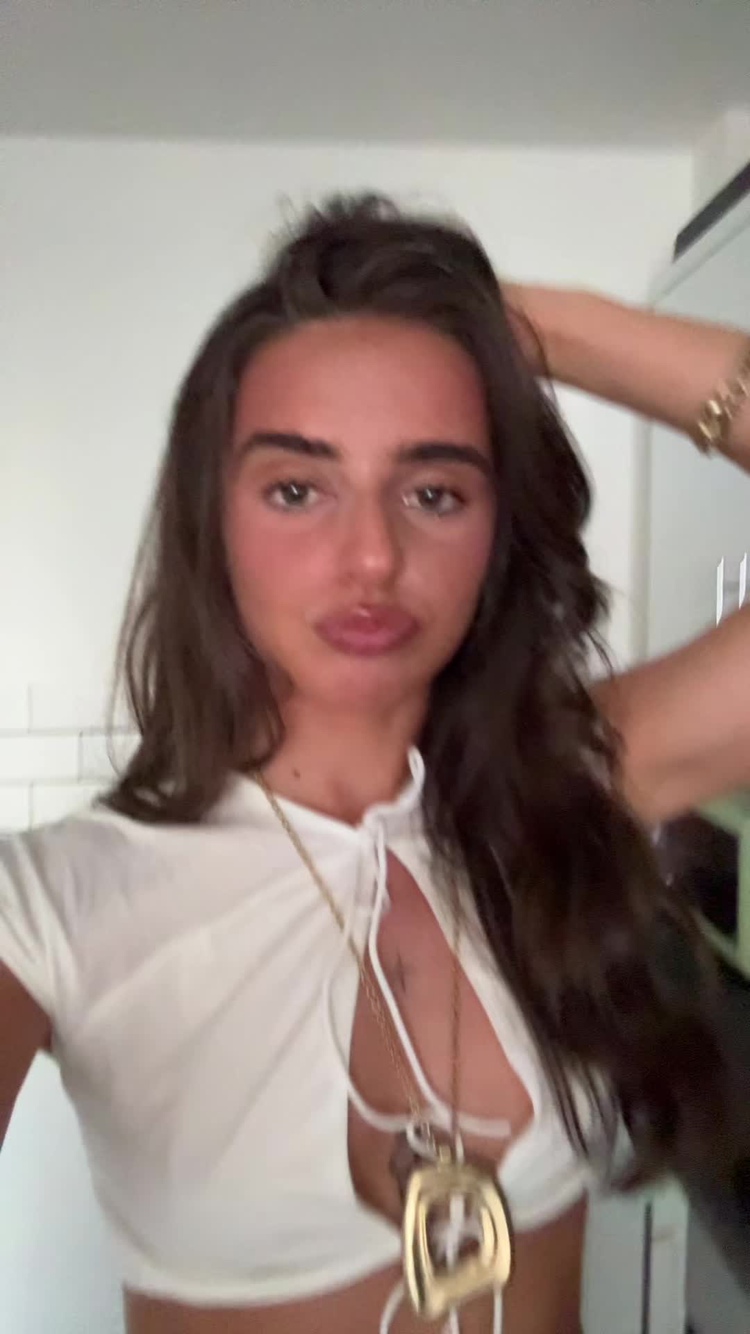 @Sarah;)