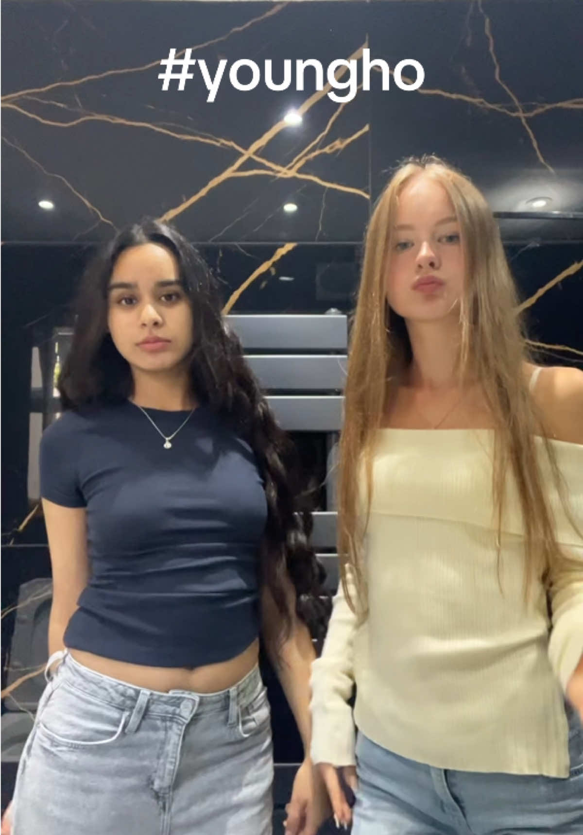 @ayushixjulia