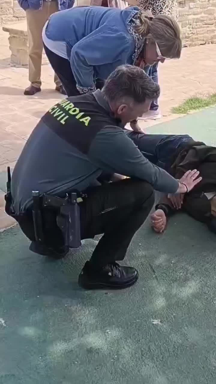 @Guardia Civil