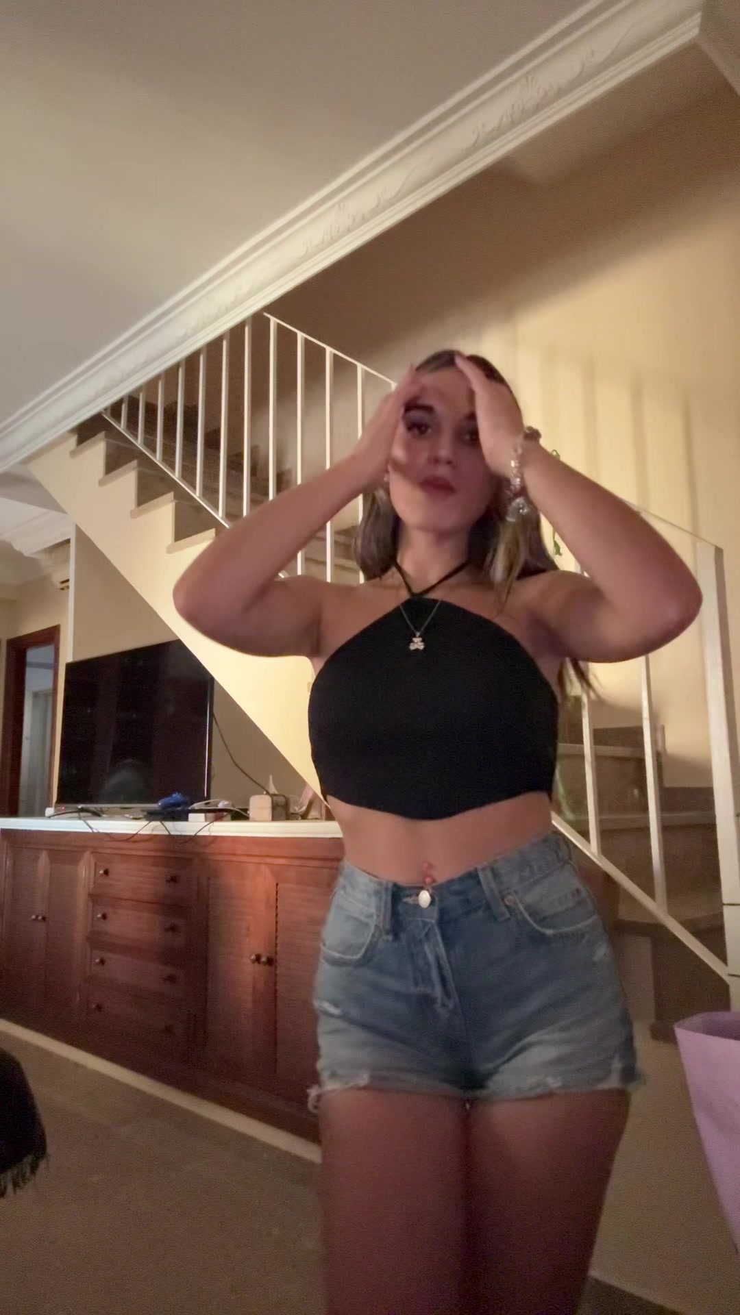 @aiiinhooiita