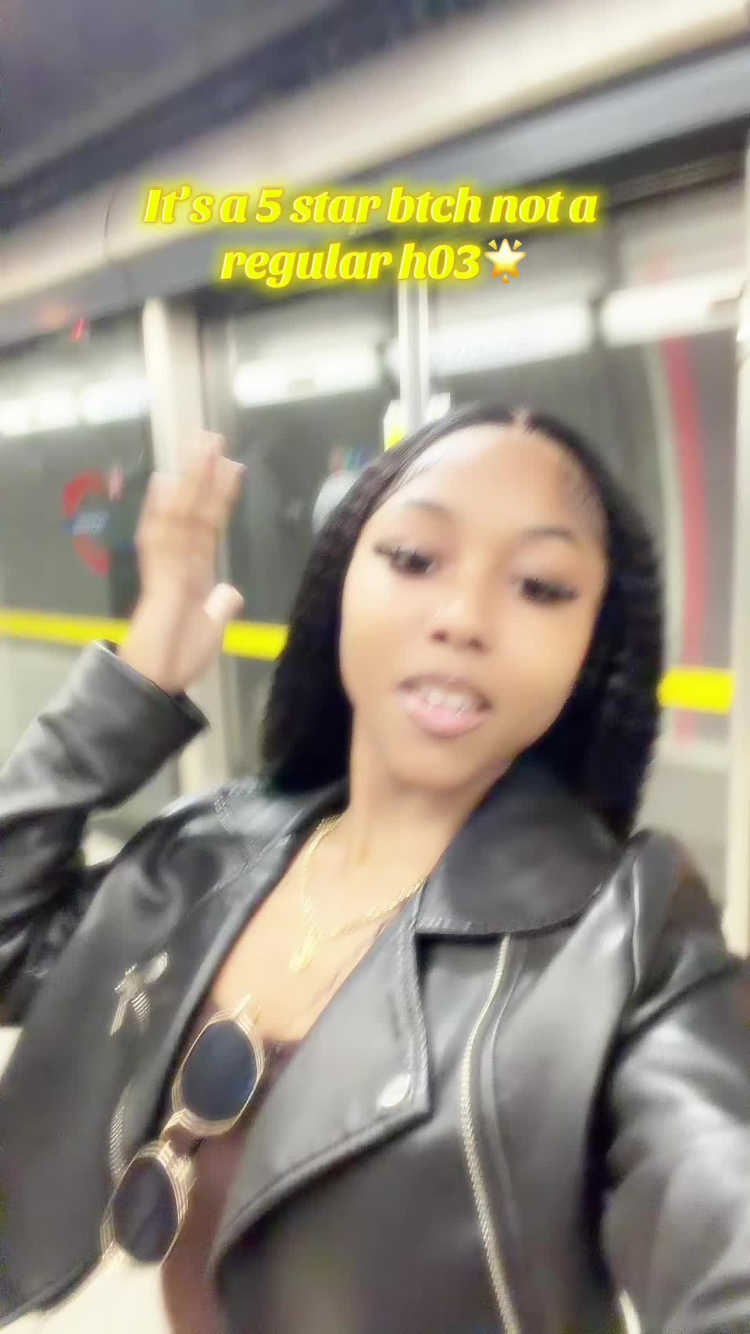 @Liah Mon&eacute;t