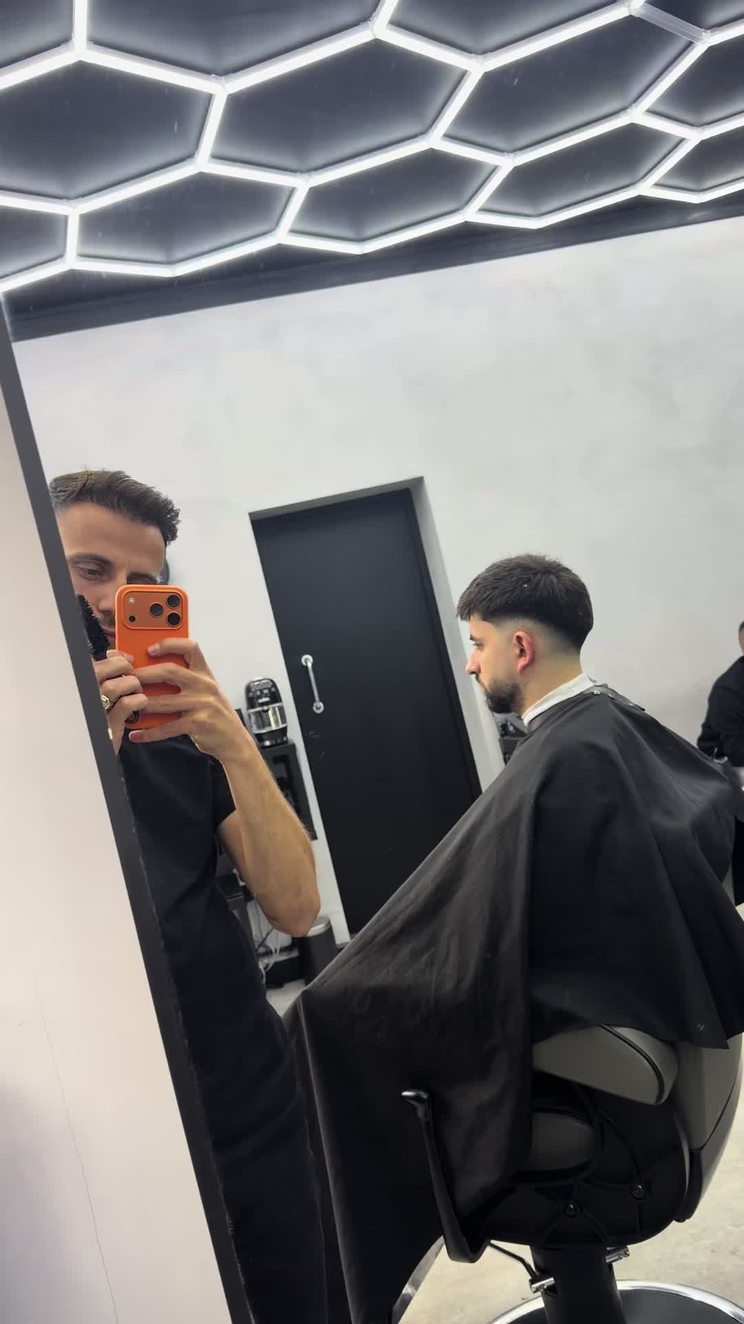@GRISSY_BARBERS