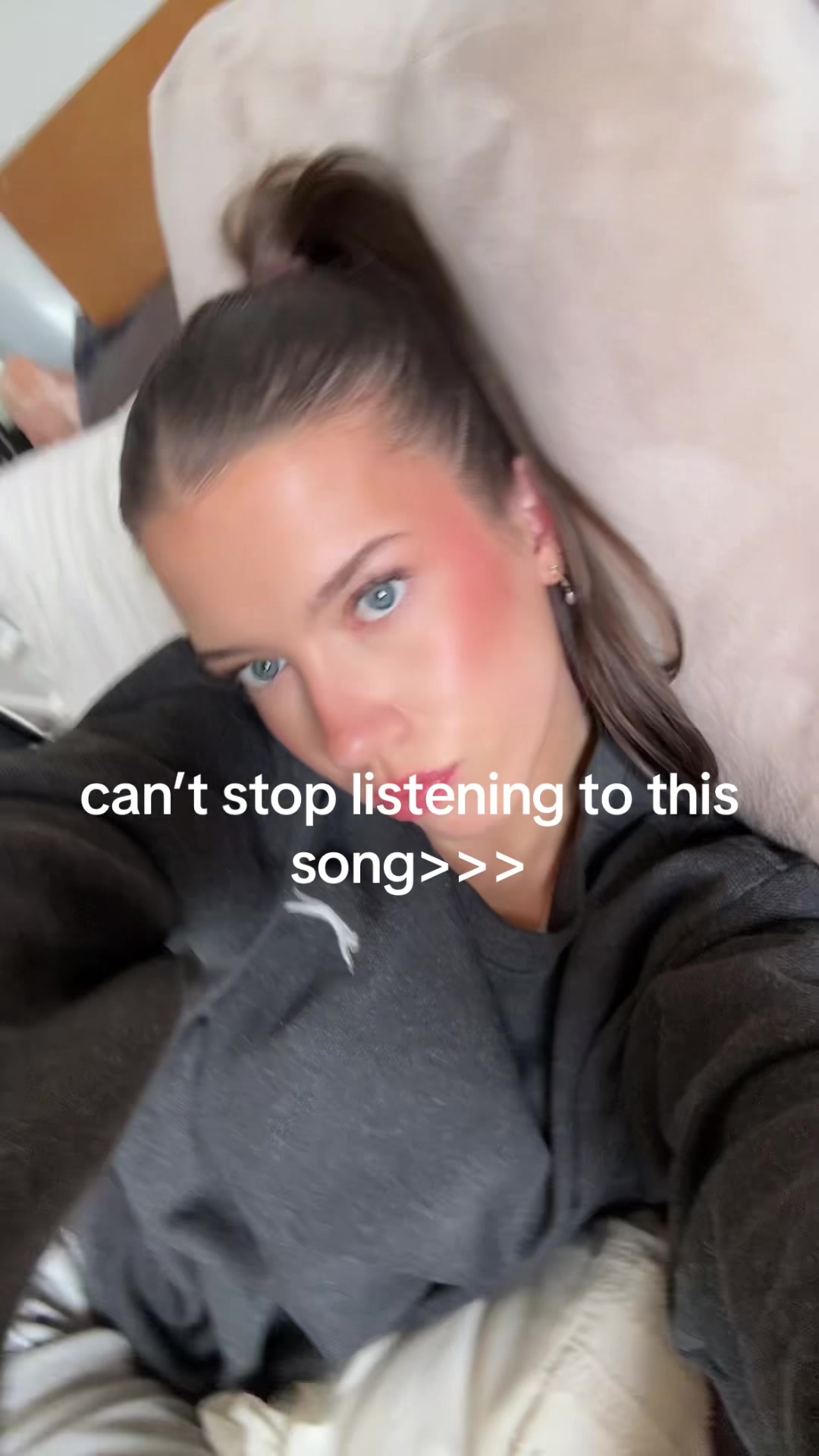 @anniequinn