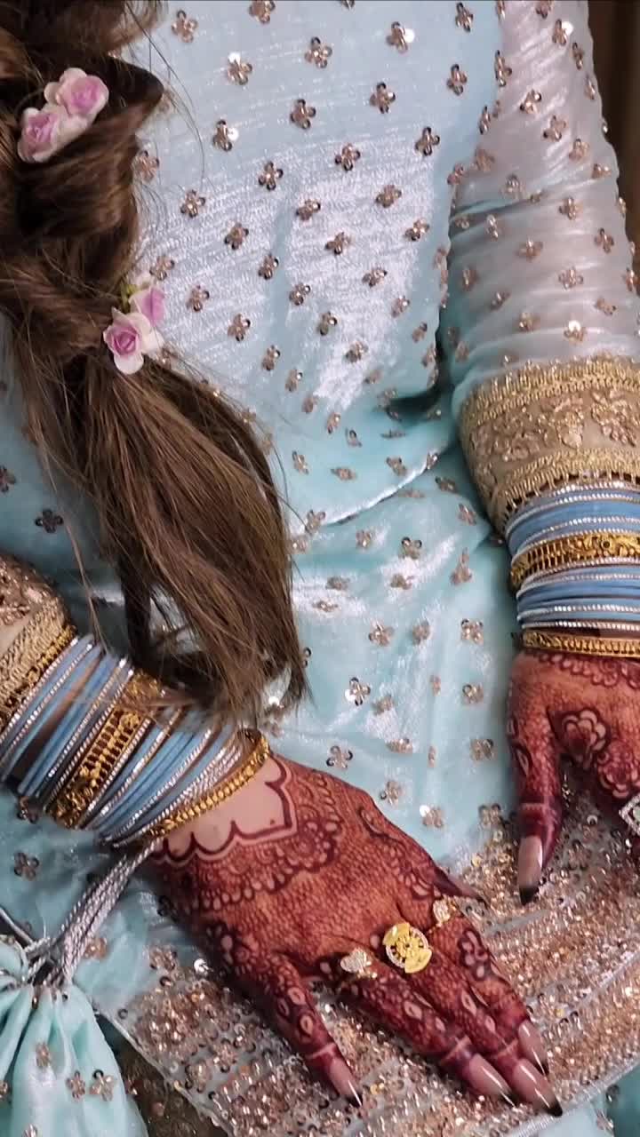 @Maheen salon by Arshi Rajput