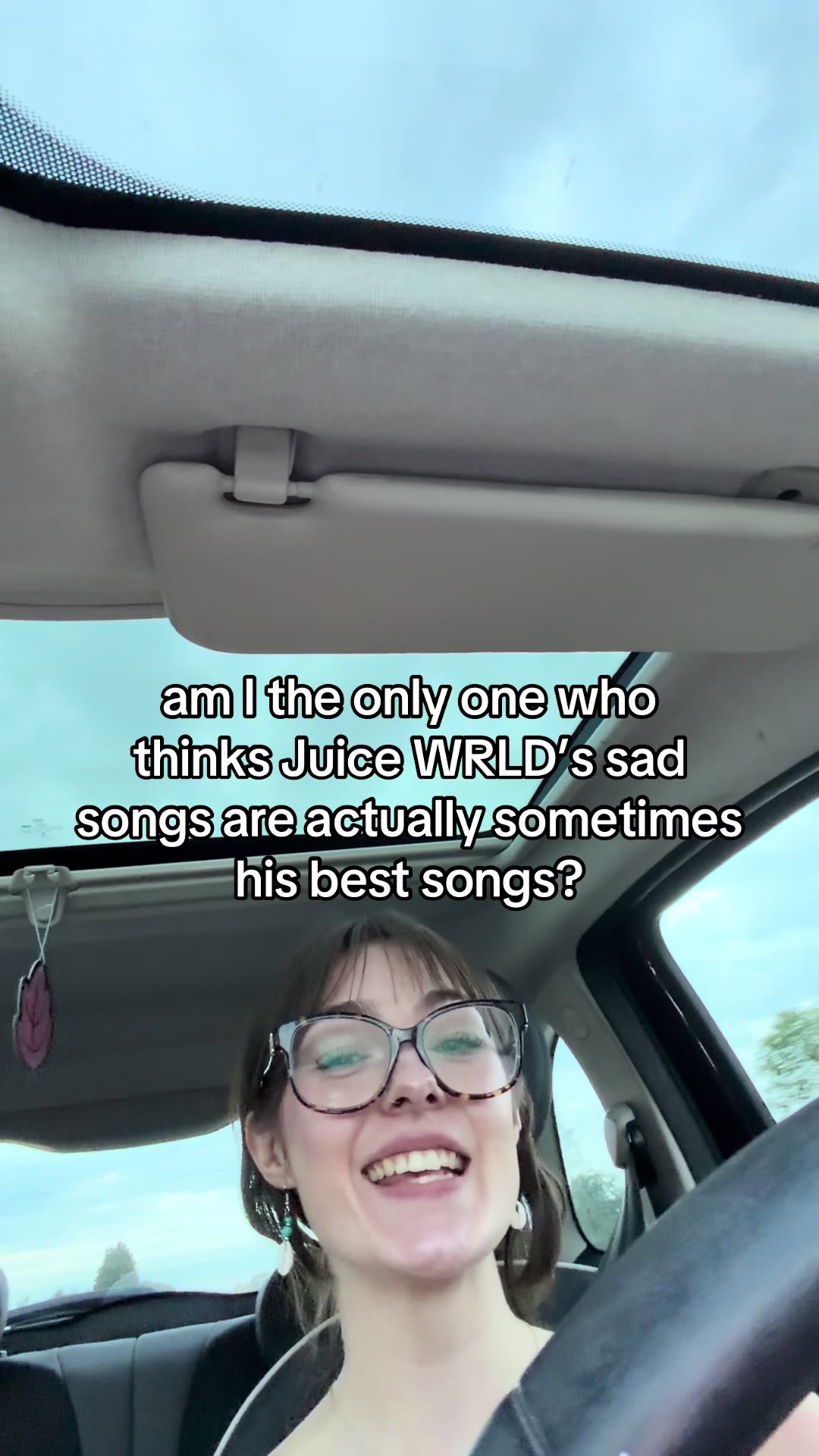 @Emzie🧟♂️