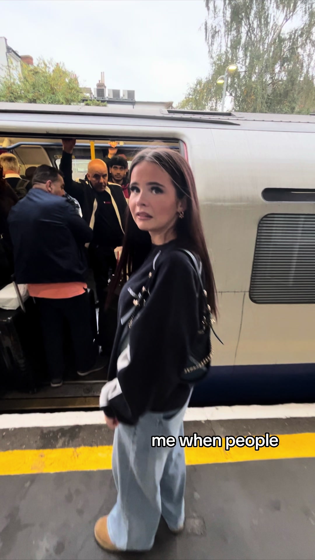 @𝓵𝓪𝓾𝓻𝓮𝓷 𝓶𝓪𝔂 🌷