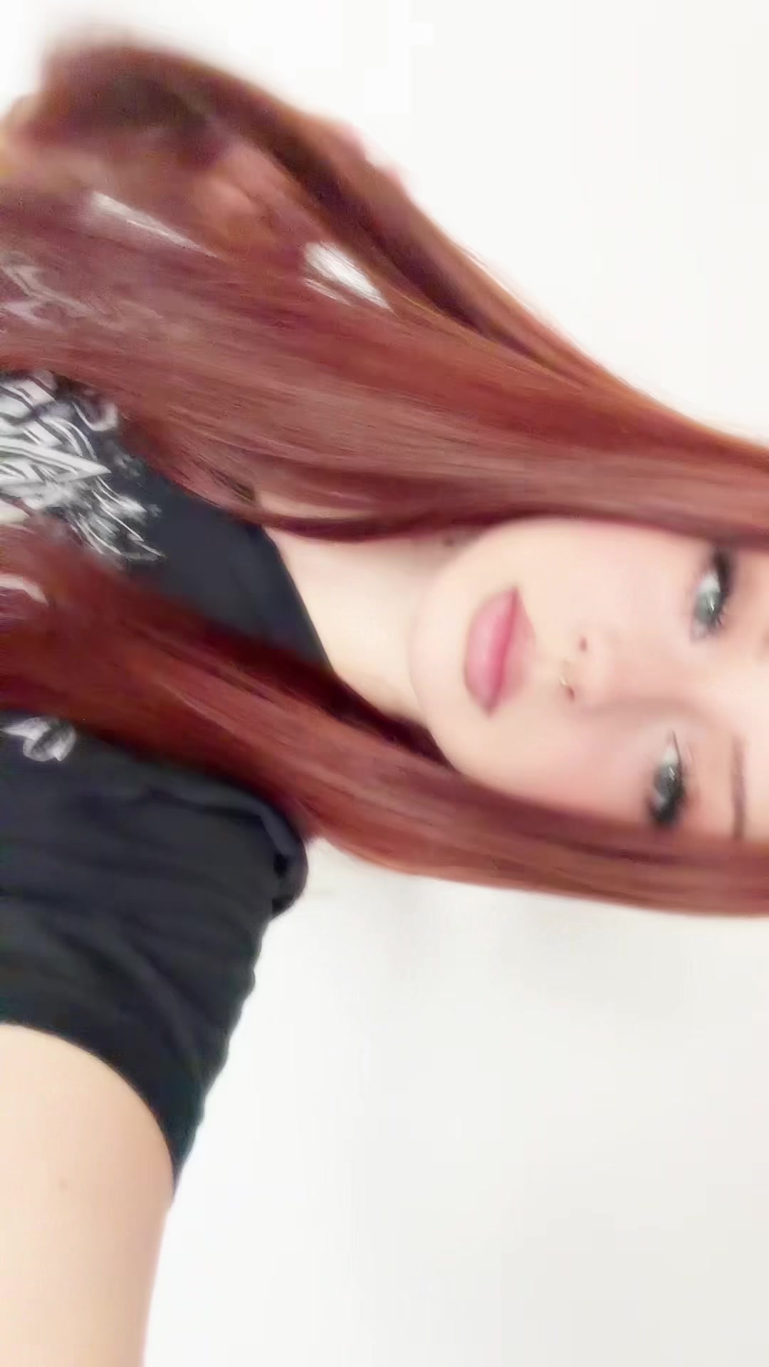 @🧝🏼&zwj;♀️
