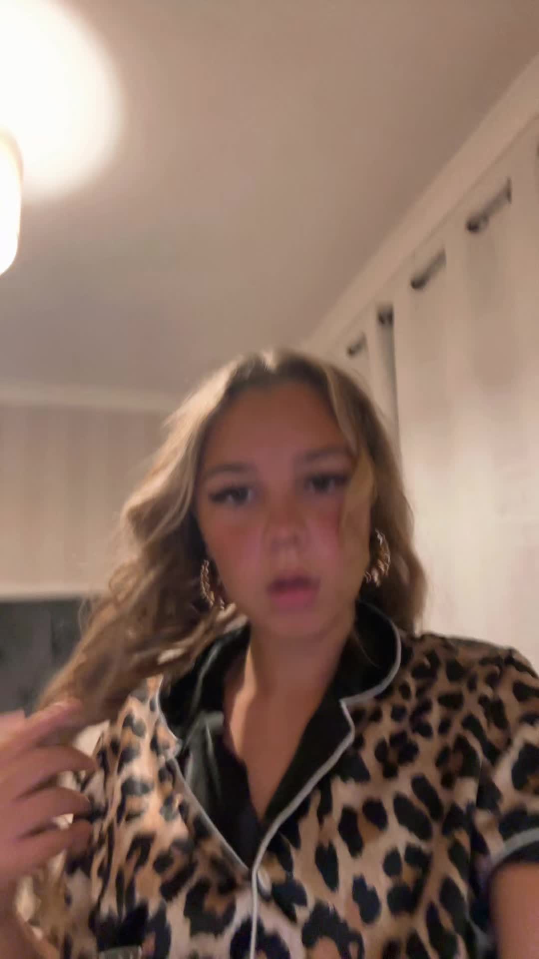 @miaxxxx