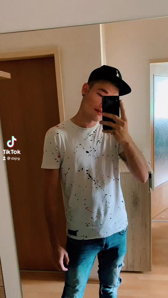 @Jörgi✔️
