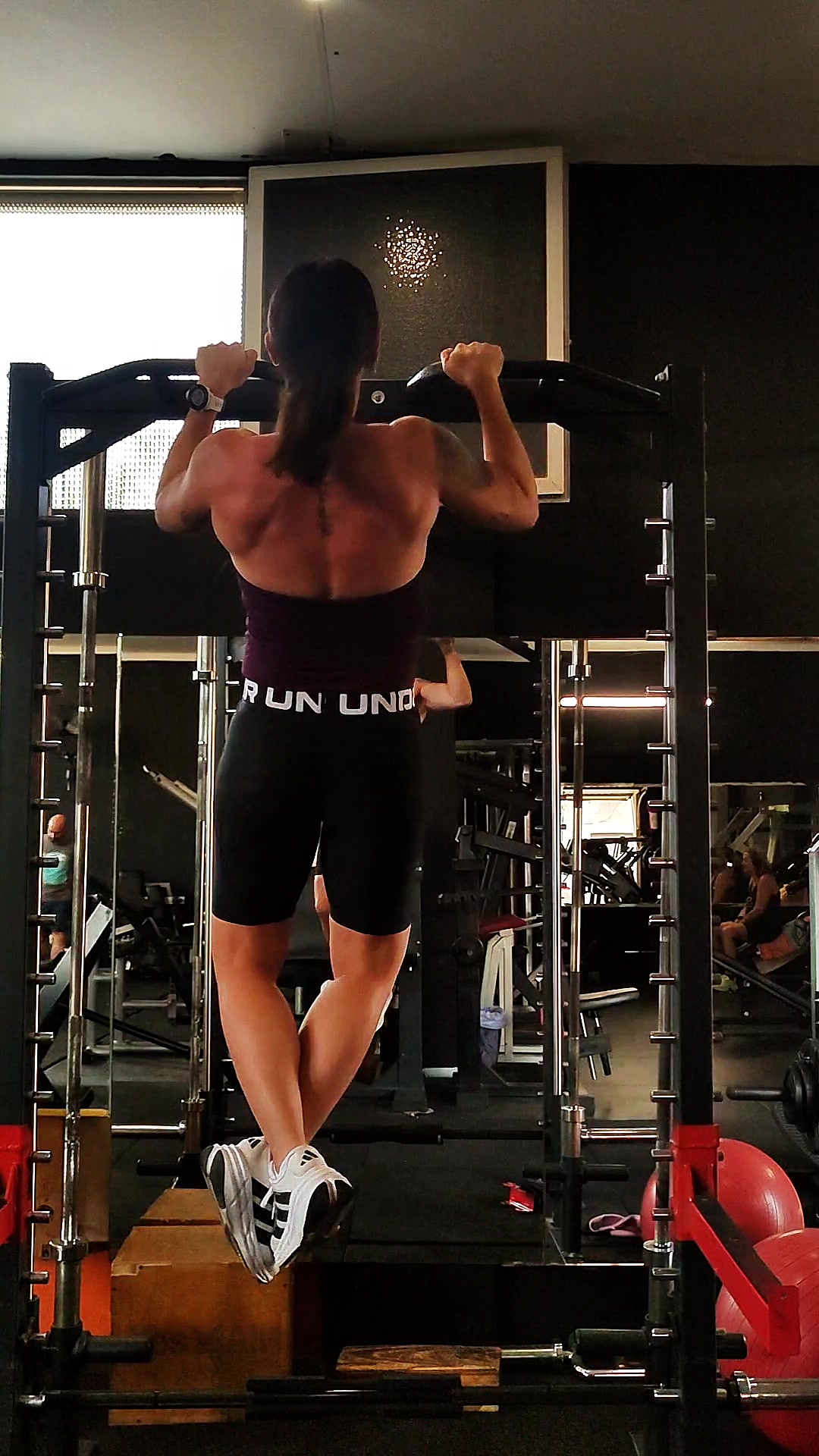 @Mar&iacute;a Dominadas y Fuerza