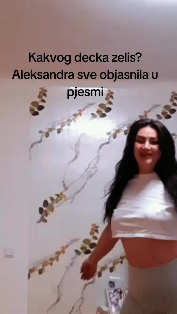 @Nazifa Jahič