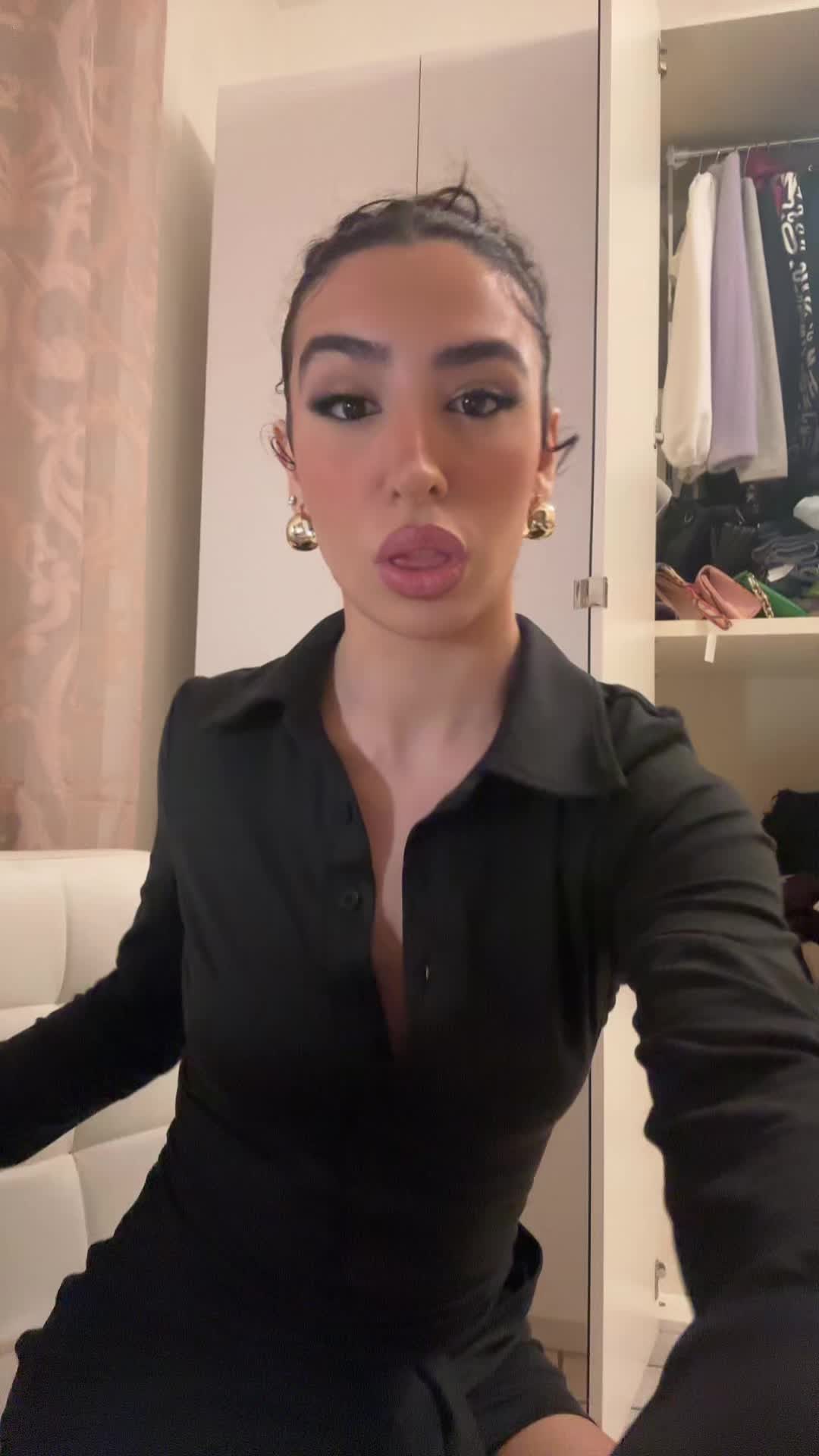 @Claudia_alfano