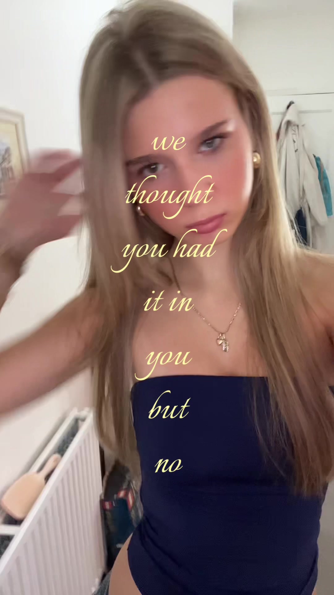 @🦦